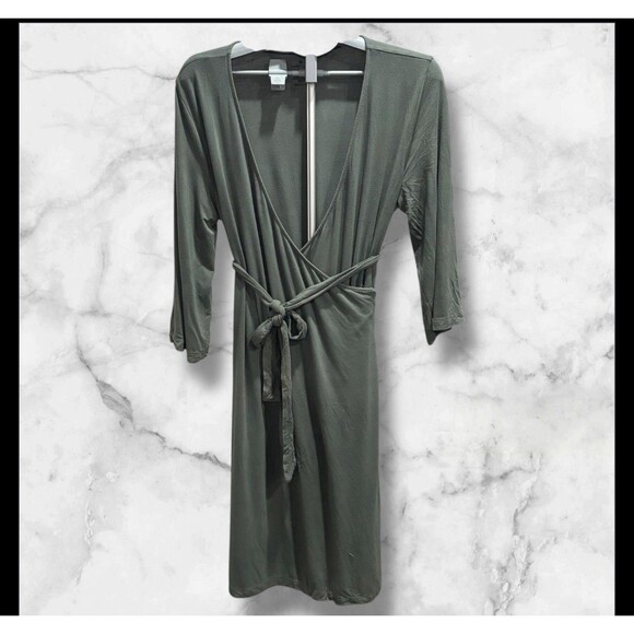 Caden Lane Other - Caden Lane Bamboo Maternity Nursing Robe Wrap Dress One Size Green